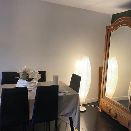 Appartement Duplex Meublé Hyper Centre St Cere 4 Pers + Lit Bb. Wifi. à Saint-Céré Extérieur photo