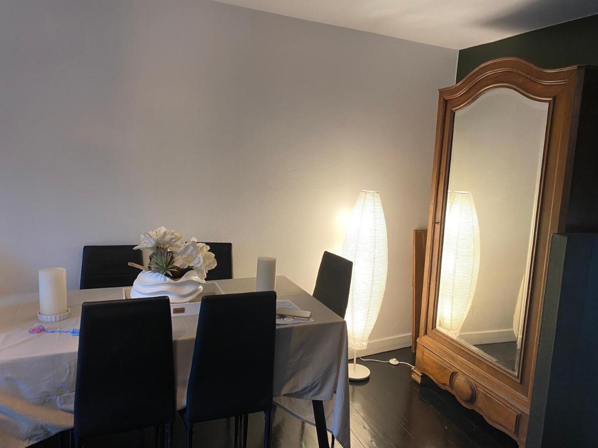 Appartement Duplex Meublé Hyper Centre St Cere 4 Pers + Lit Bb. Wifi. à Saint-Céré Extérieur photo